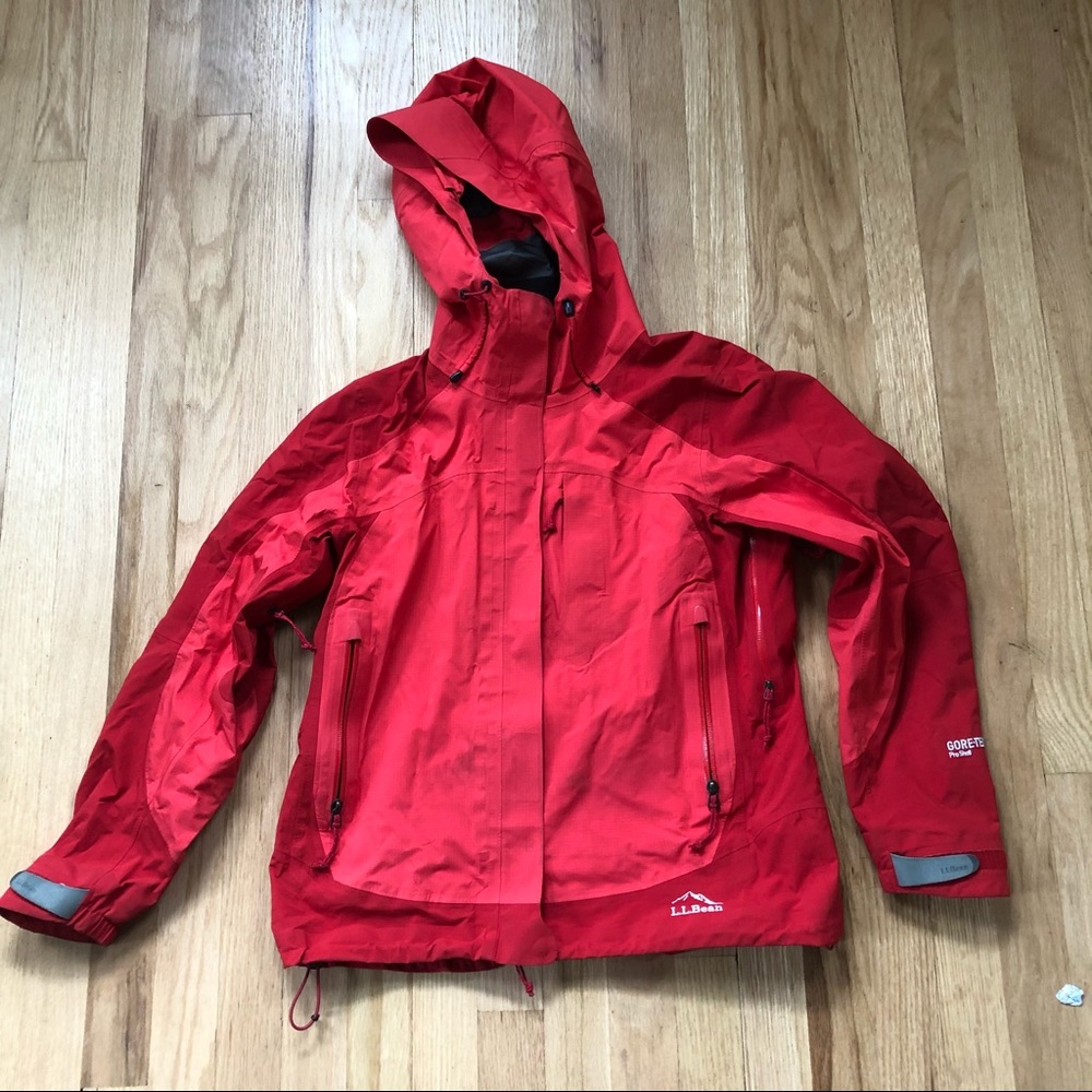 LL Bean Women’s Red Gore-Tex Raincoat